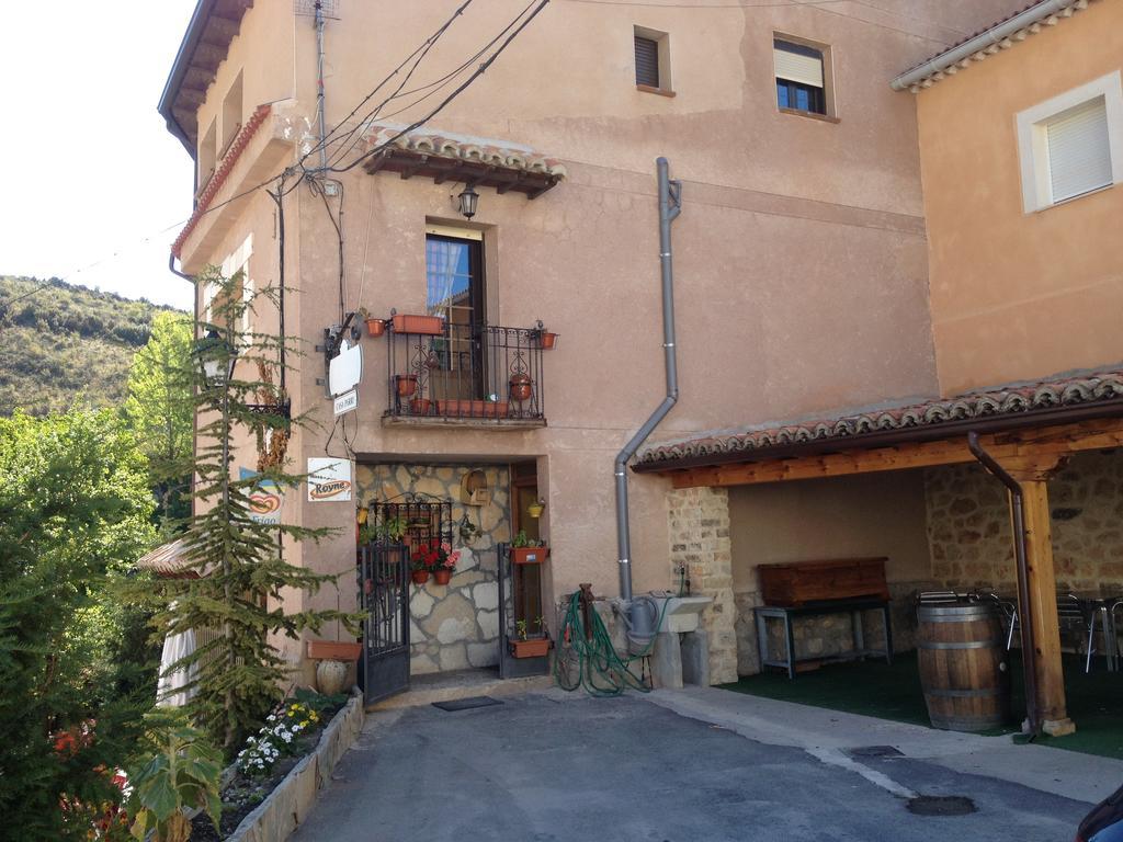 Hospedaje Rural Casa Parri Poveda de la Sierra Exterior photo